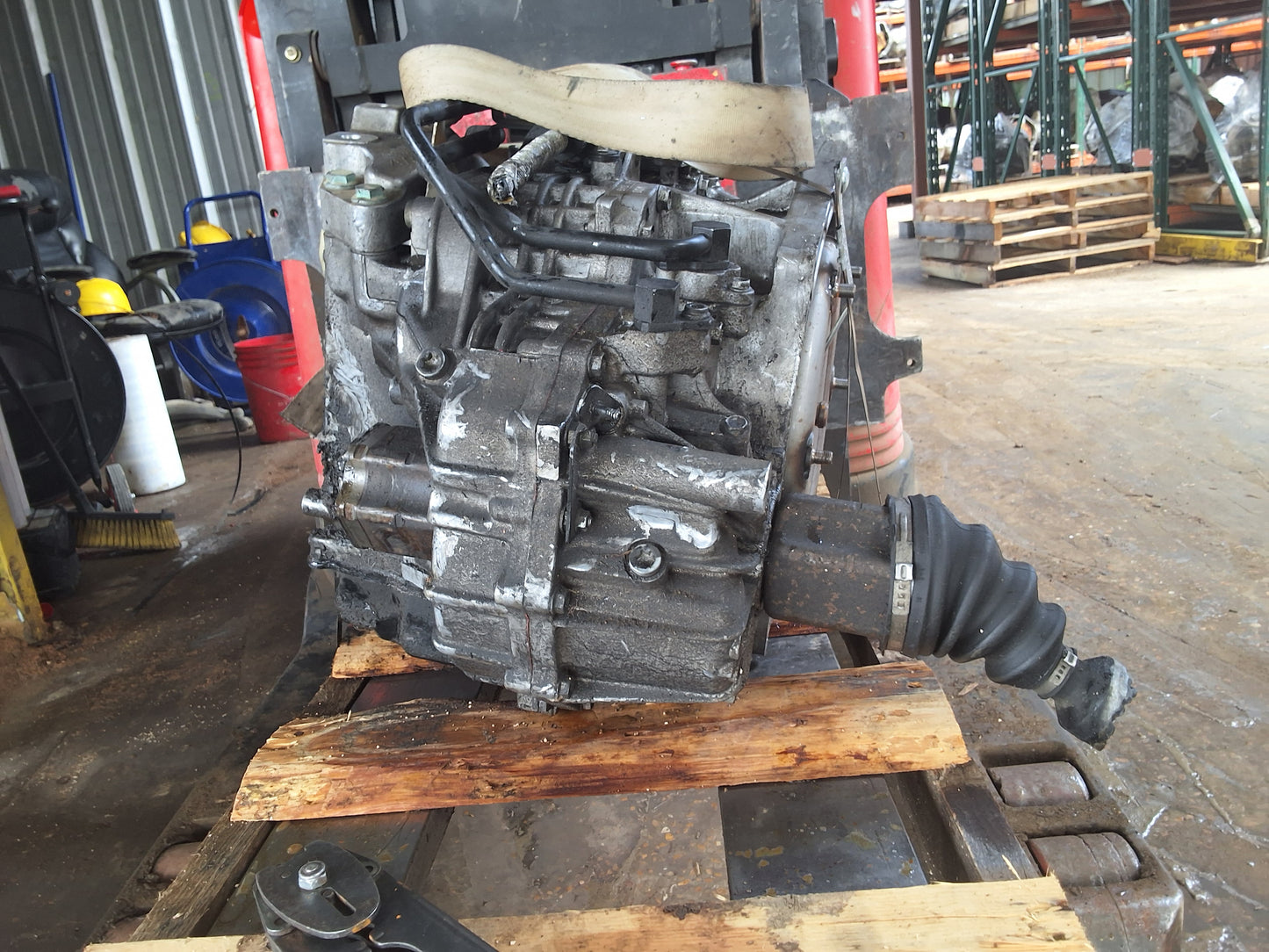 2006-2010 VOLKSWAGEN PASSAT  -  AUTOMATIC TRANSMISSION - #M19045
