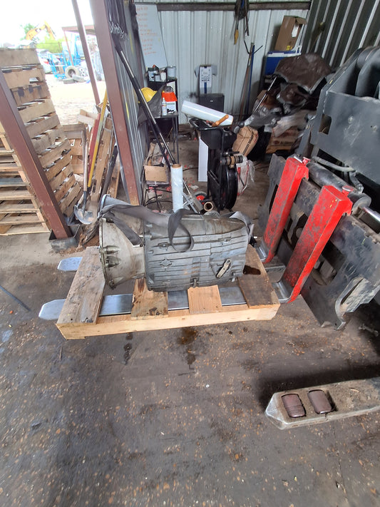 2001-2006 MERCEDES BENZ CLS500 - AUTOMATIC TRANSMISSION -#M18997