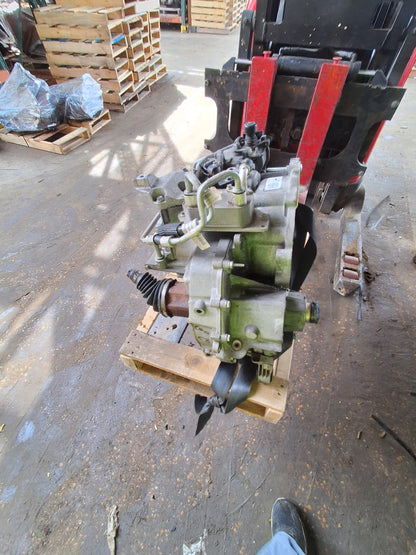 2016-2017 FORD ESCAPE  -  AUTOMATIC TRANSMISSION - #M19056