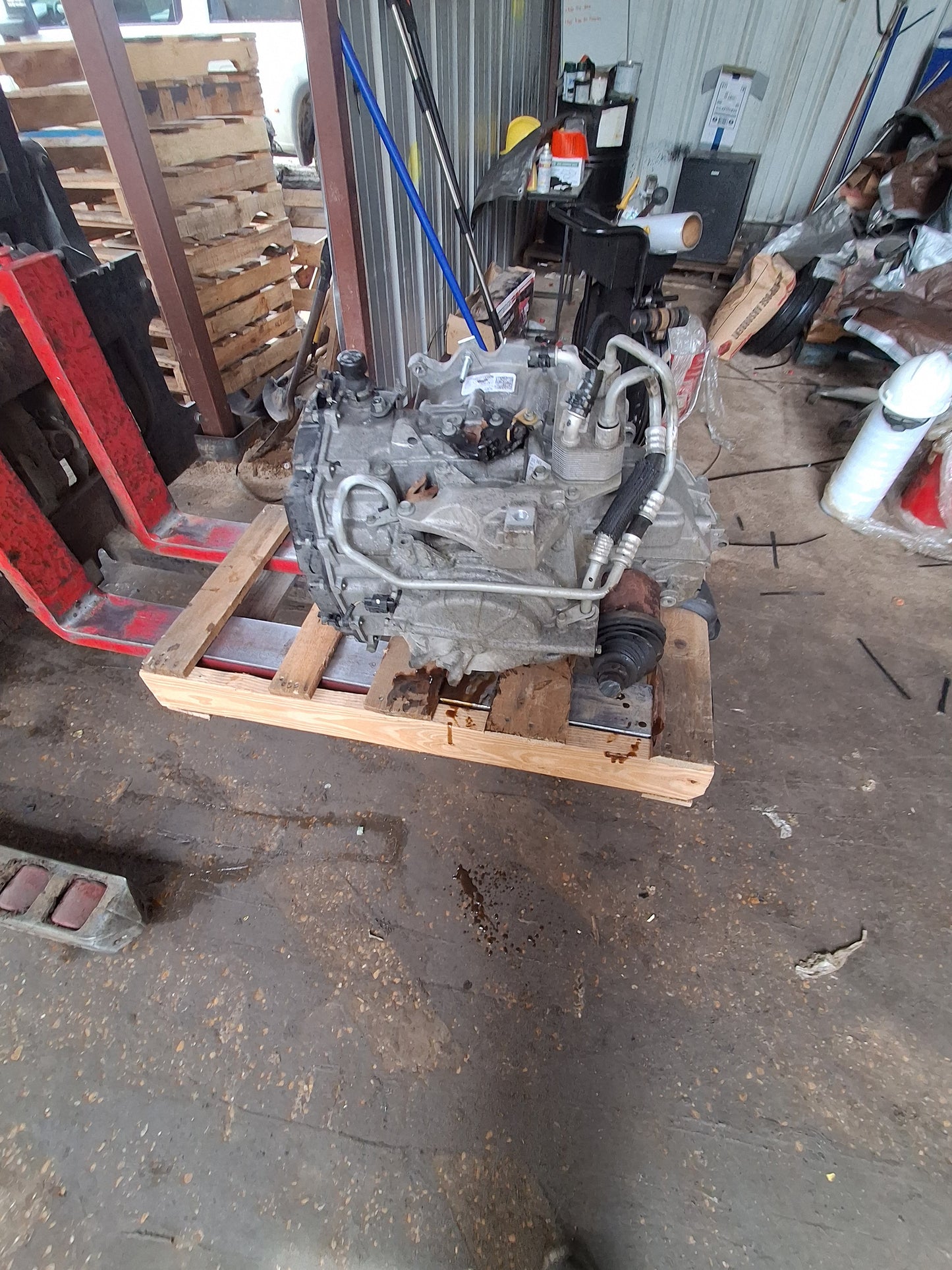 2016-2017 FORD ESCAPE  -  AUTOMATIC TRANSMISSION - #M19056