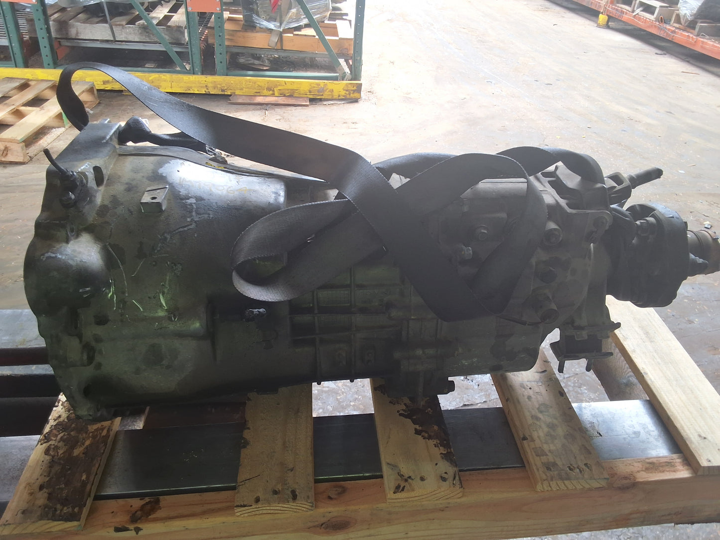 2010-2012 Hyundai Genesis - Transmission -#M19064