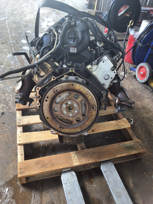 2003-2004 CHEVROLET AVALANCHE 5.3 L Engine -#M19066