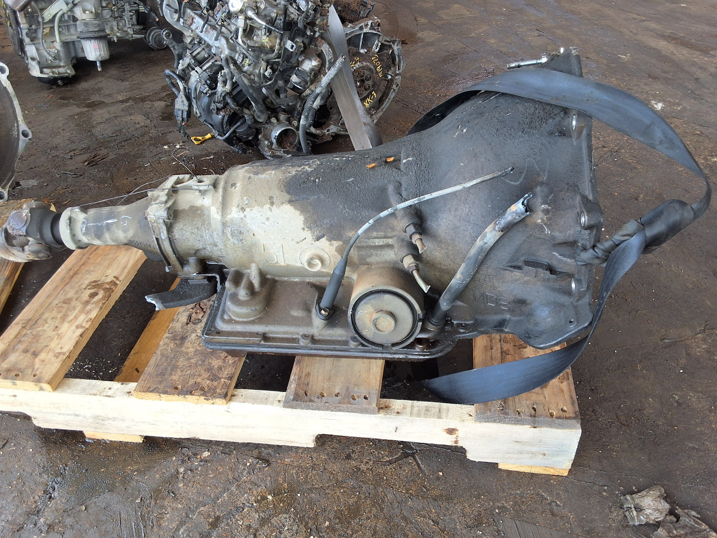 1991-1993 BUICK ROADMASTER  -  AUTOMATIC TRANSMISSION - #M19043