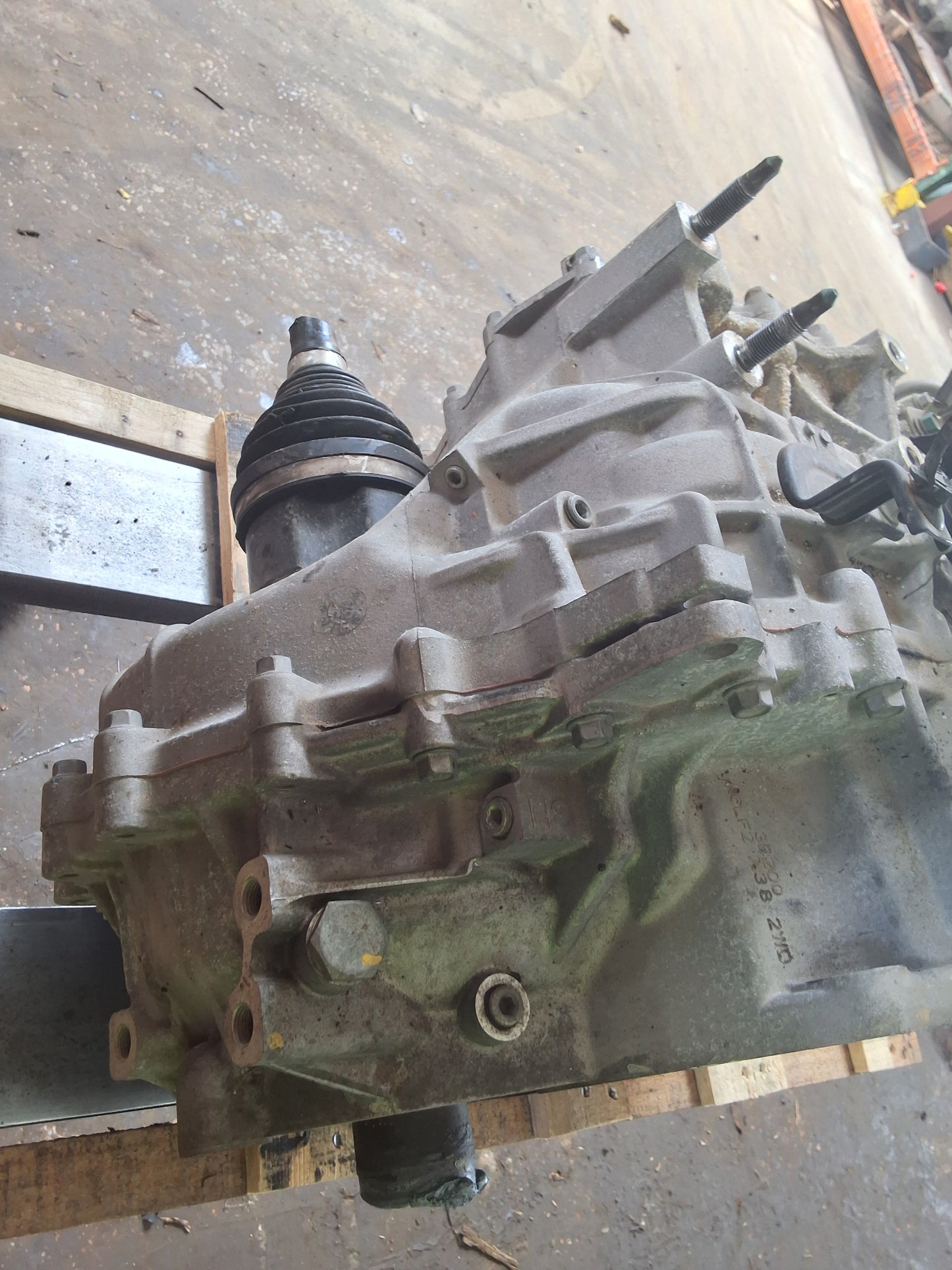 2015-2018 KIA SEDONA  -  AUTOMATIC TRANSMISSION - #M19088