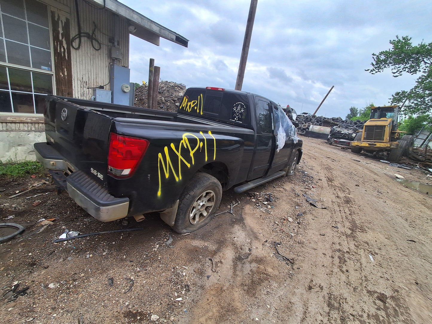 2004 - 2007 Nissan Titan - Stock #: M19181 MXP-11