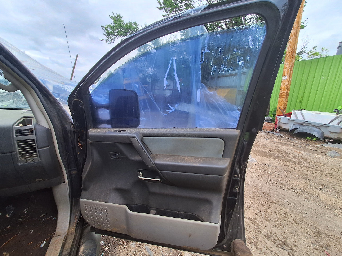 2004 - 2007 Nissan Titan - Stock #: M19181 MXP-11
