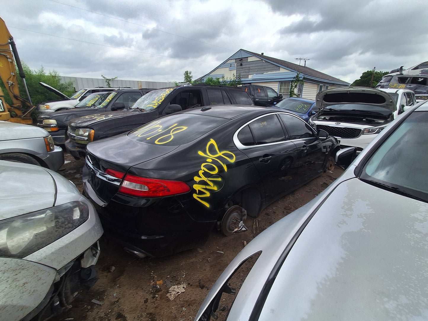 2009-2011 JAGUAR XF - PARTING OUT-MXO-18 - Stock #:M19168