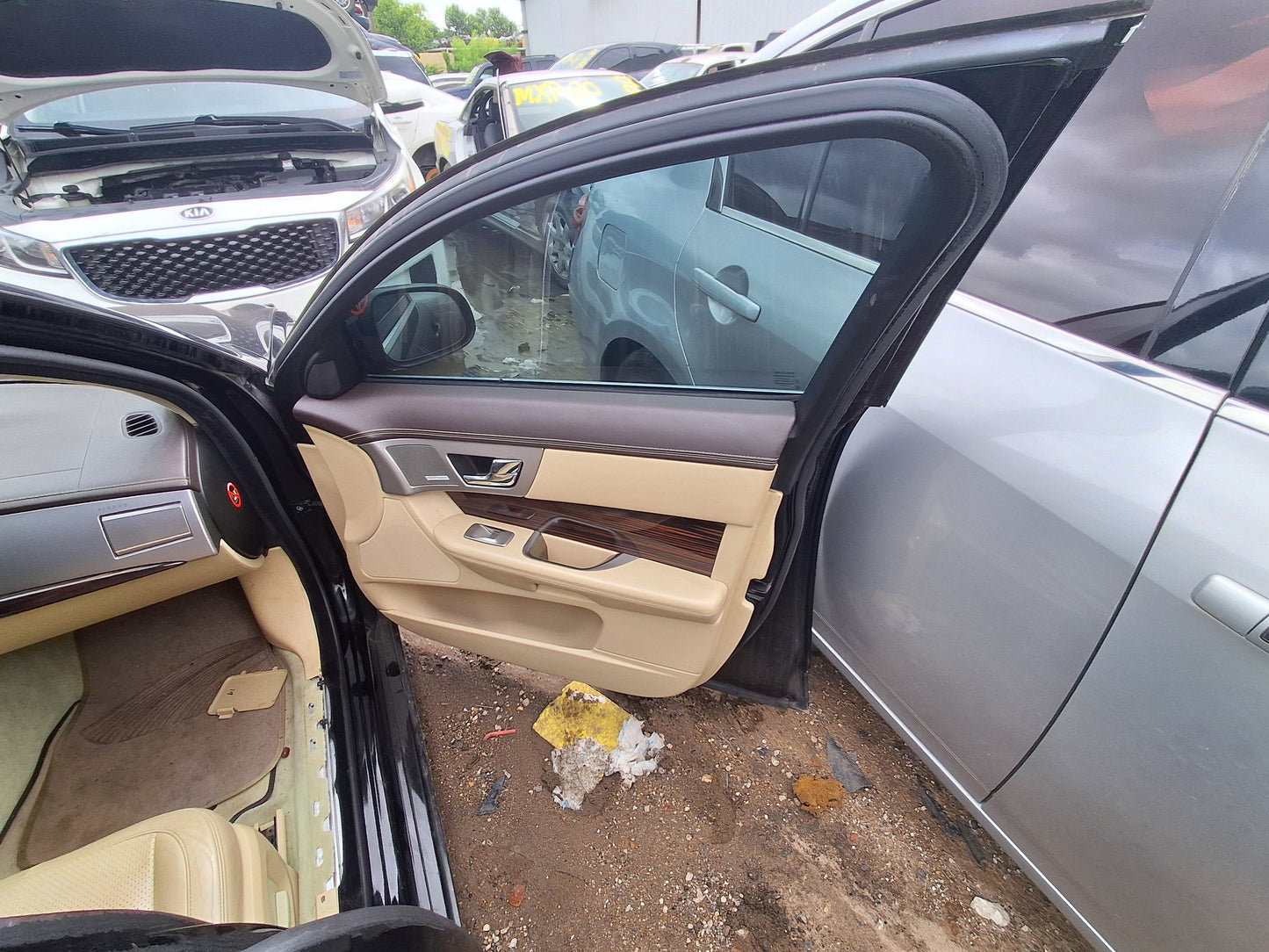 2009-2011 JAGUAR XF - PARTING OUT-MXO-18 - Stock #:M19168