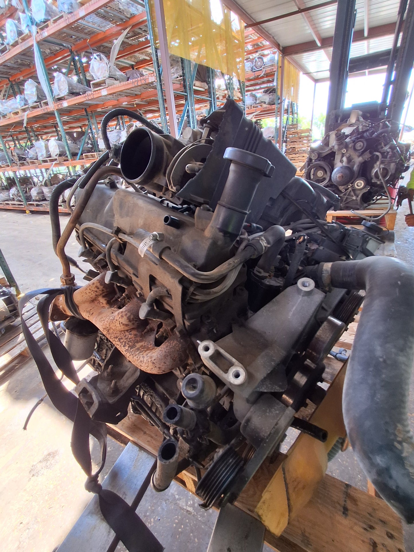 2002-2003 FORD EXPLORER  -  4.0 L ENGINE - #M19090