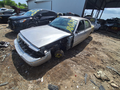 2003-2005 Mercury Grand Marquis - Stock #: M19149