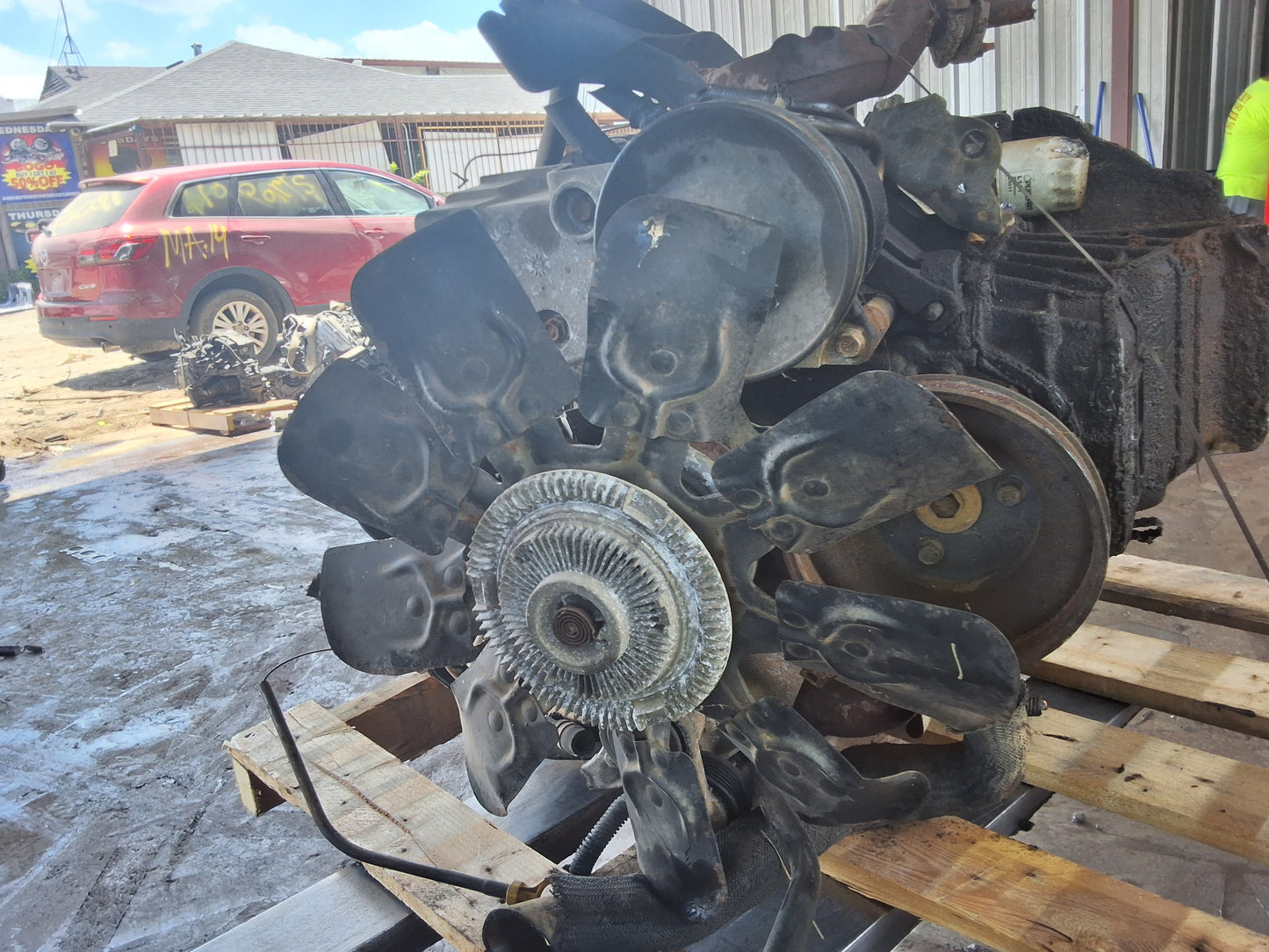 2001-2002 CHEVY EXPRESS 1500  -  4.3 L ENGINE - #M19156