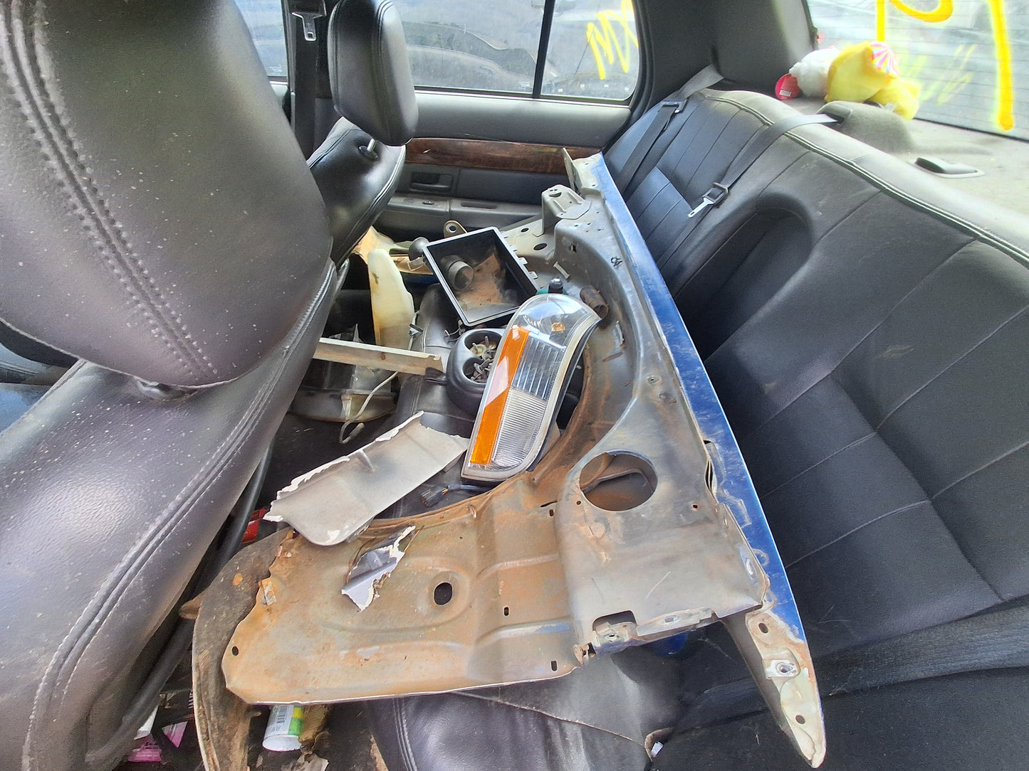 2003-2005 Mercury Grand Marquis - Stock #: M19149