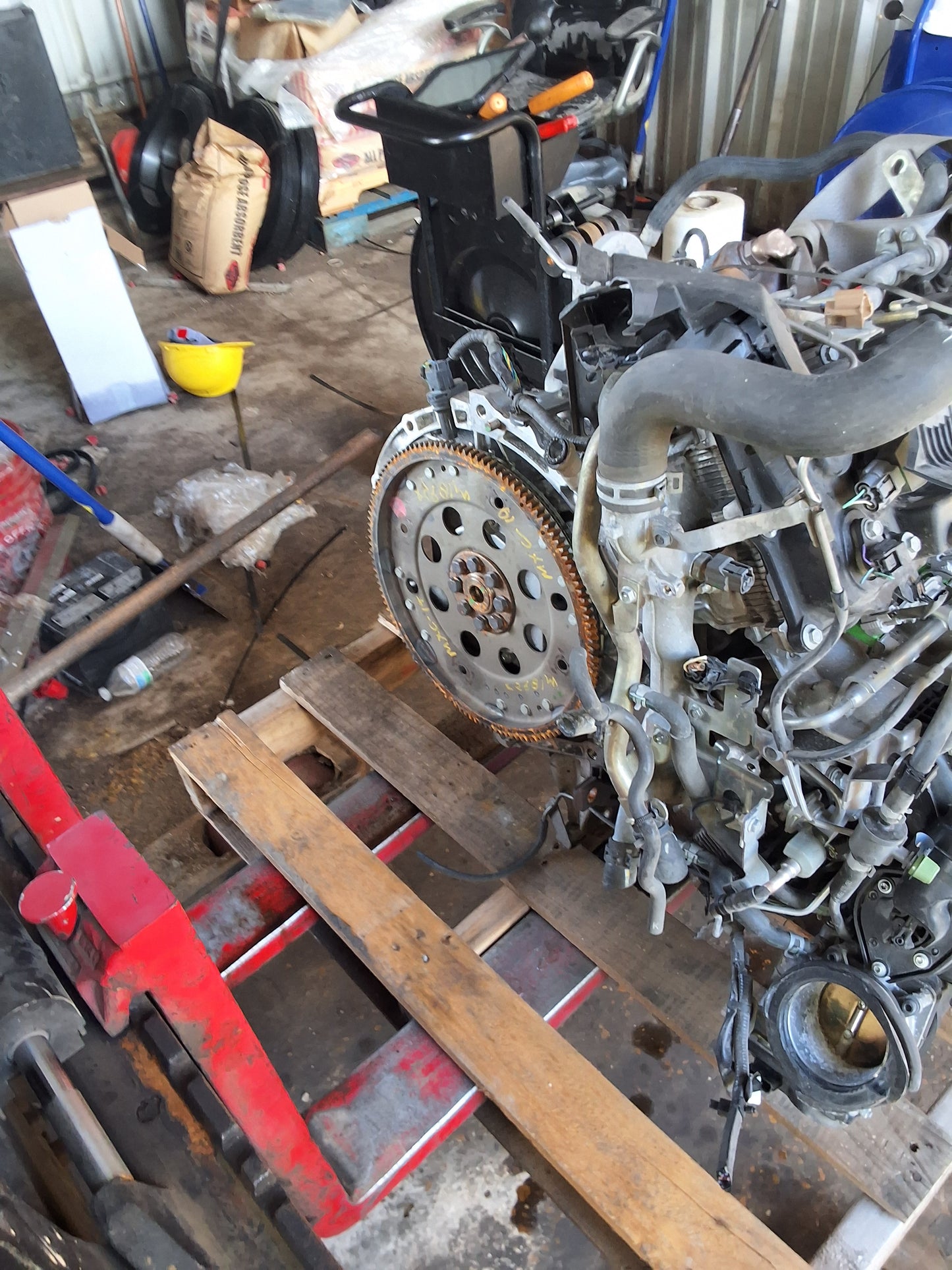 2014 NISSAN PATHFINDER  -  3.5 L ENGINE - #M18924