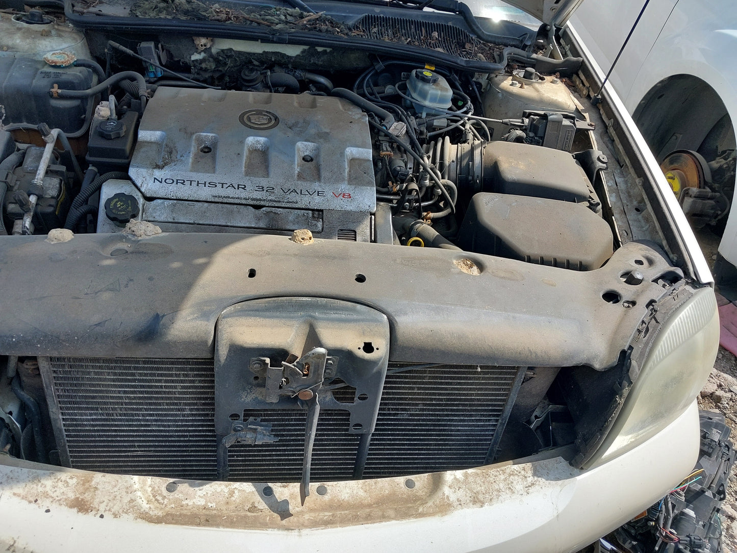 2002 - 2006 Cadillac Deville - Stock #: M18747 MR-17