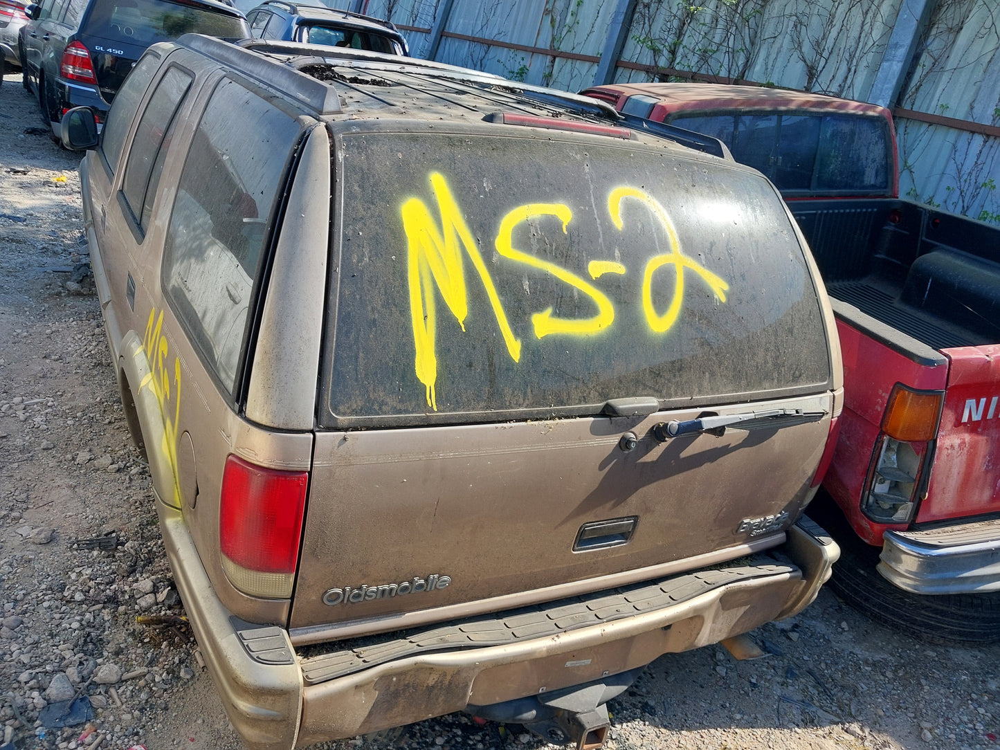 1996-1997 Oldsmobile Bravada - Stock #: M18752