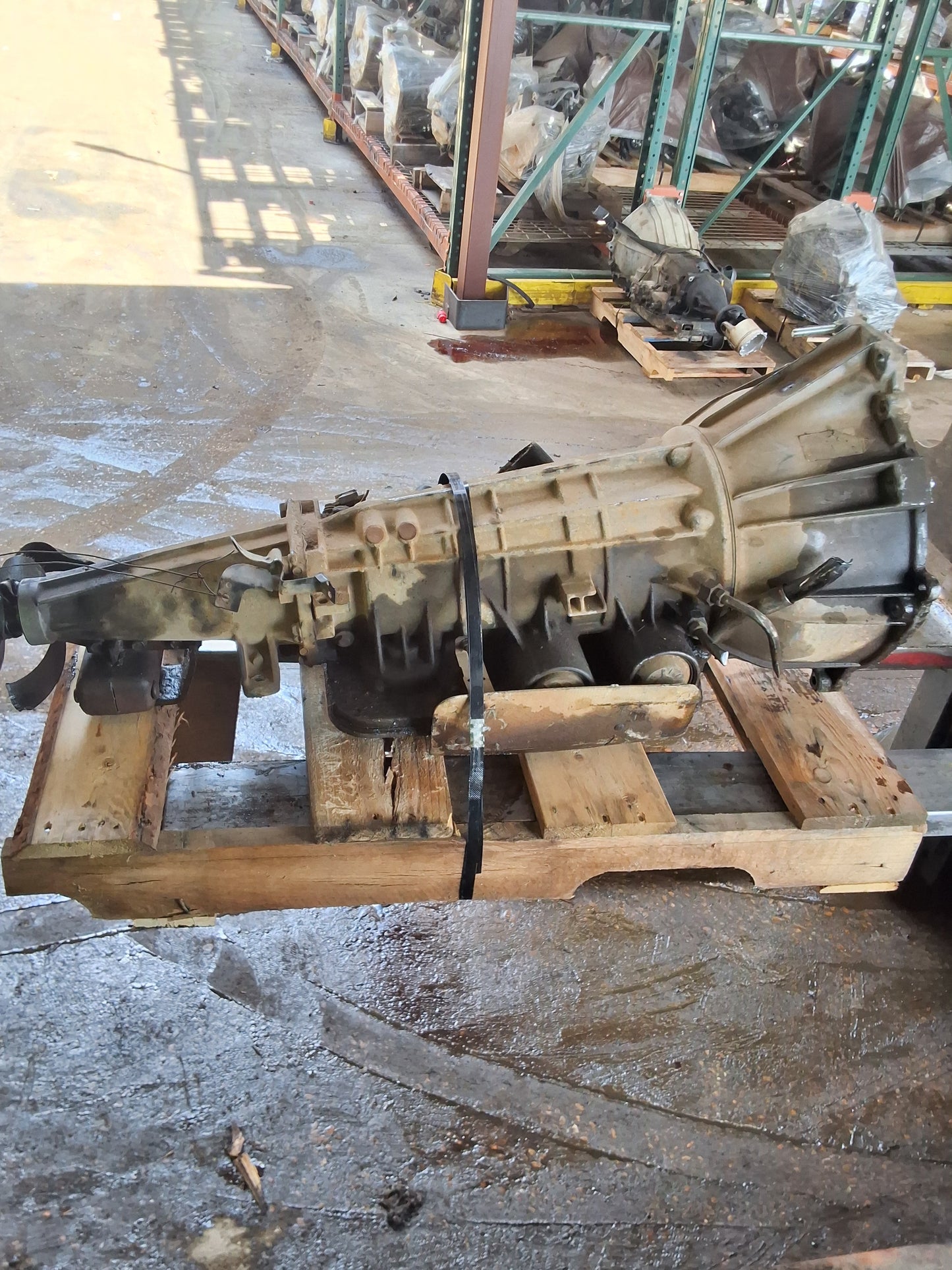 1999-2000 FORD EXPLORER  -  AUTOMATIC TRANSMISSION - #M19182