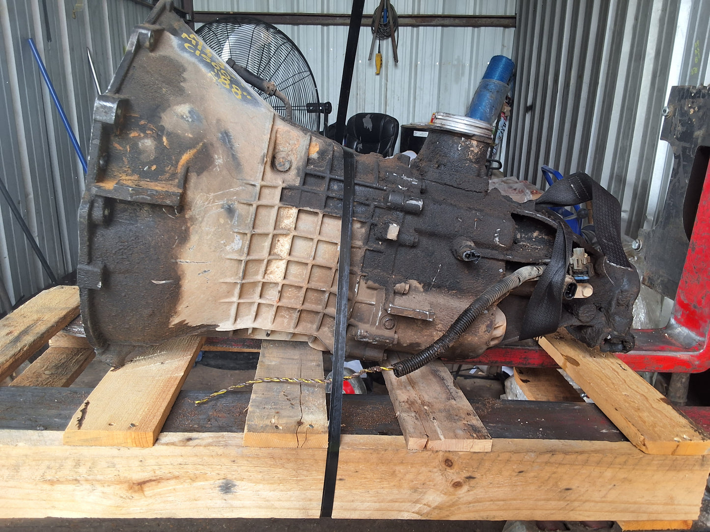 1988-1995 CHEVY C1500- AUTOMATIC TRANSMISSION -#M19359
