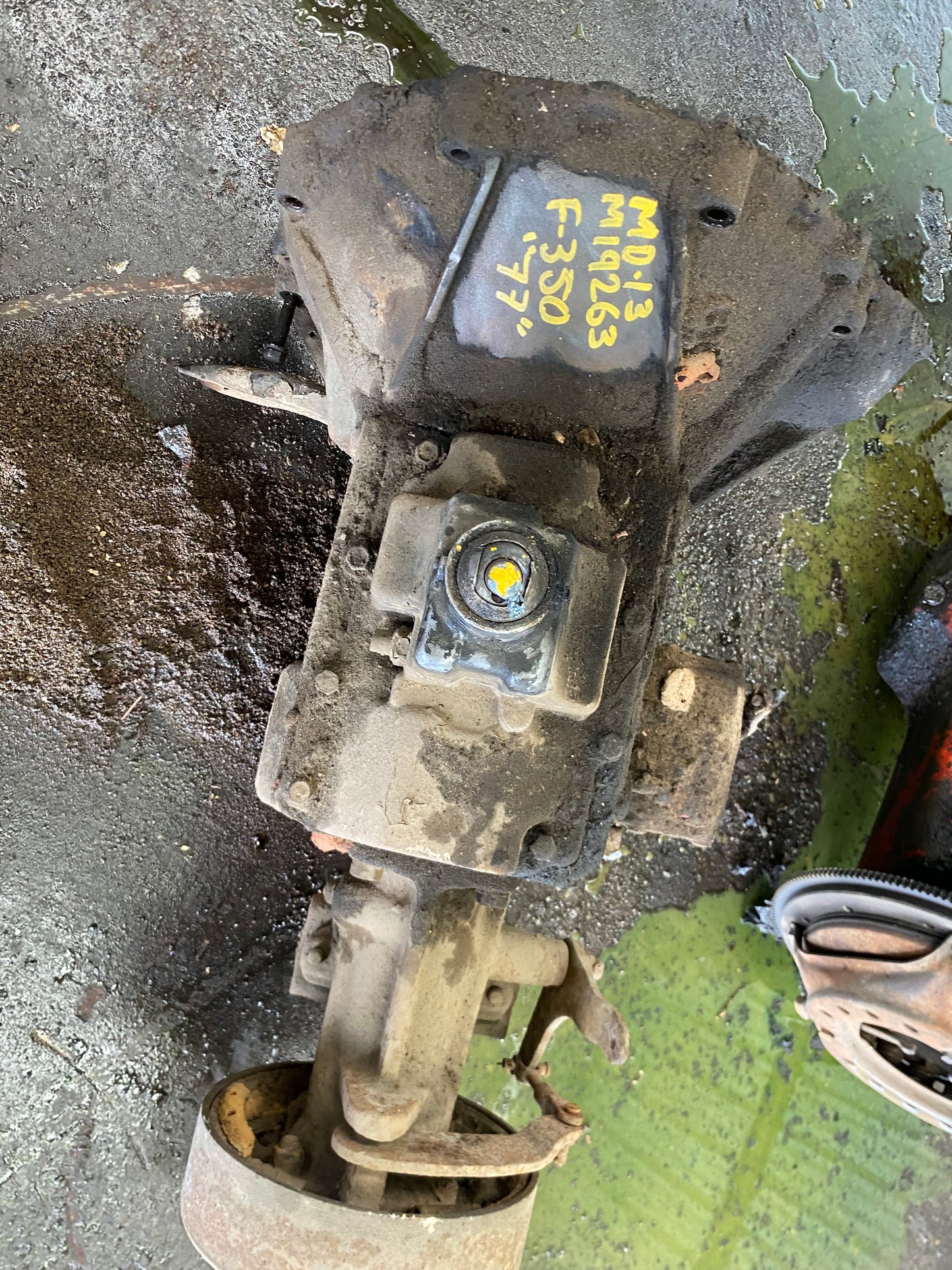 1976-1979 Ford F350 - Transmission -#M19263