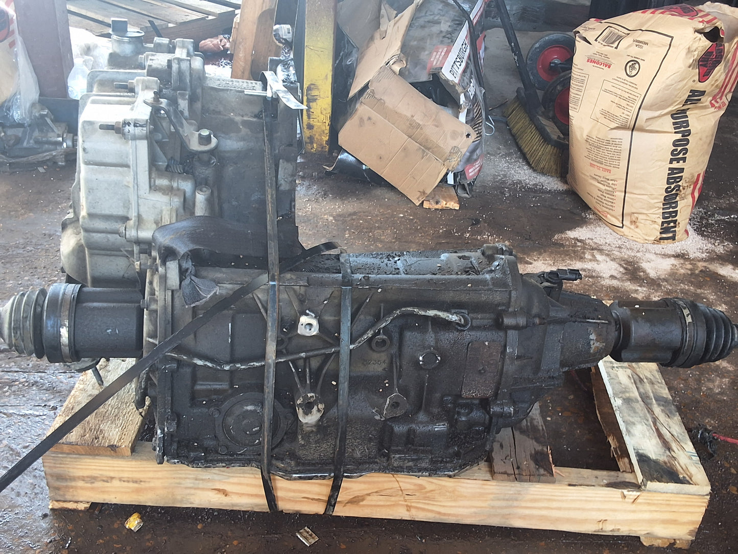 2006-2011 BUICK LUCERNE - Transmission -#M19356