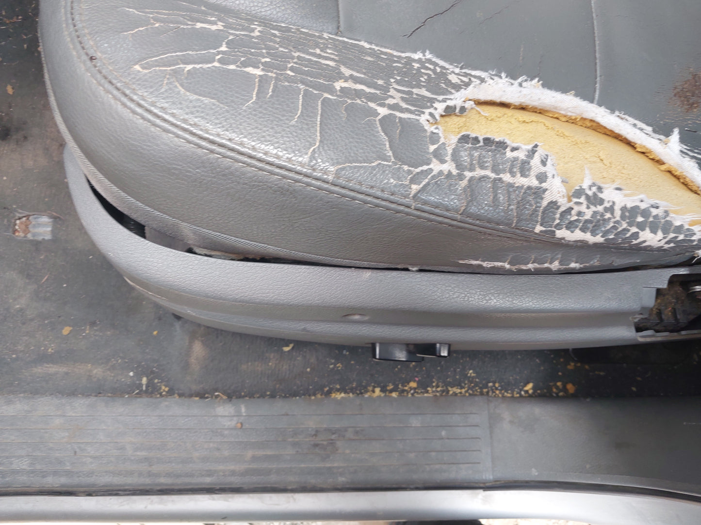 2004-2006 Dodge Durango - Stock #: M18787