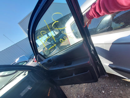 1998-2004 DODGE DURANGO- PARTING OUT- MV-16- # M18826