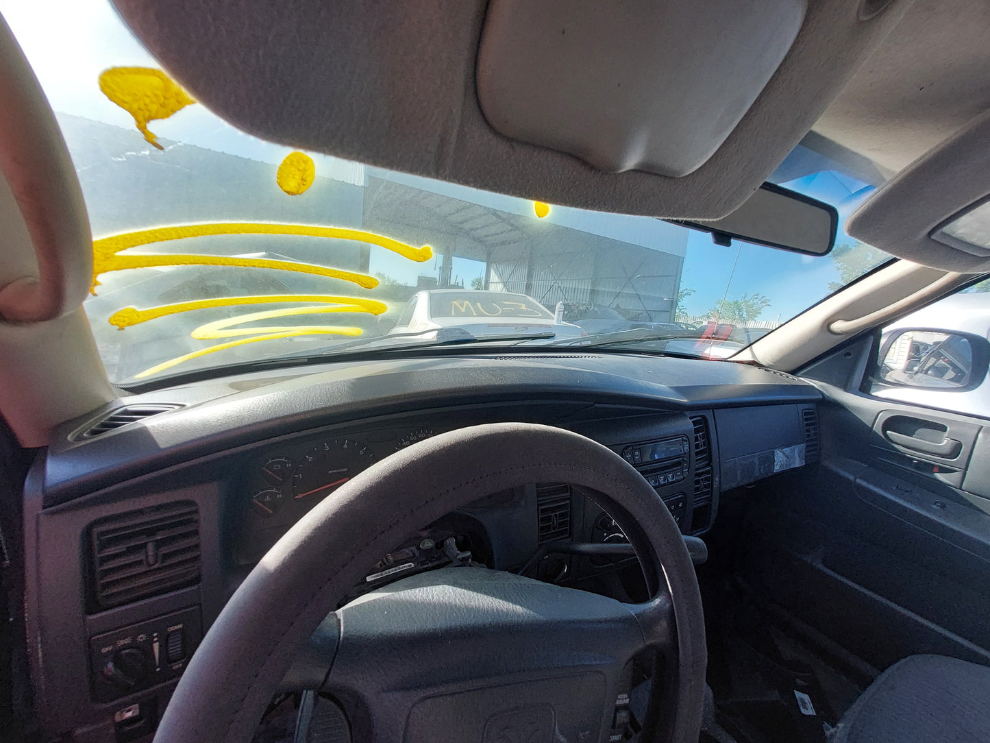 1998-2004 DODGE DURANGO- PARTING OUT- MV-16- # M18826