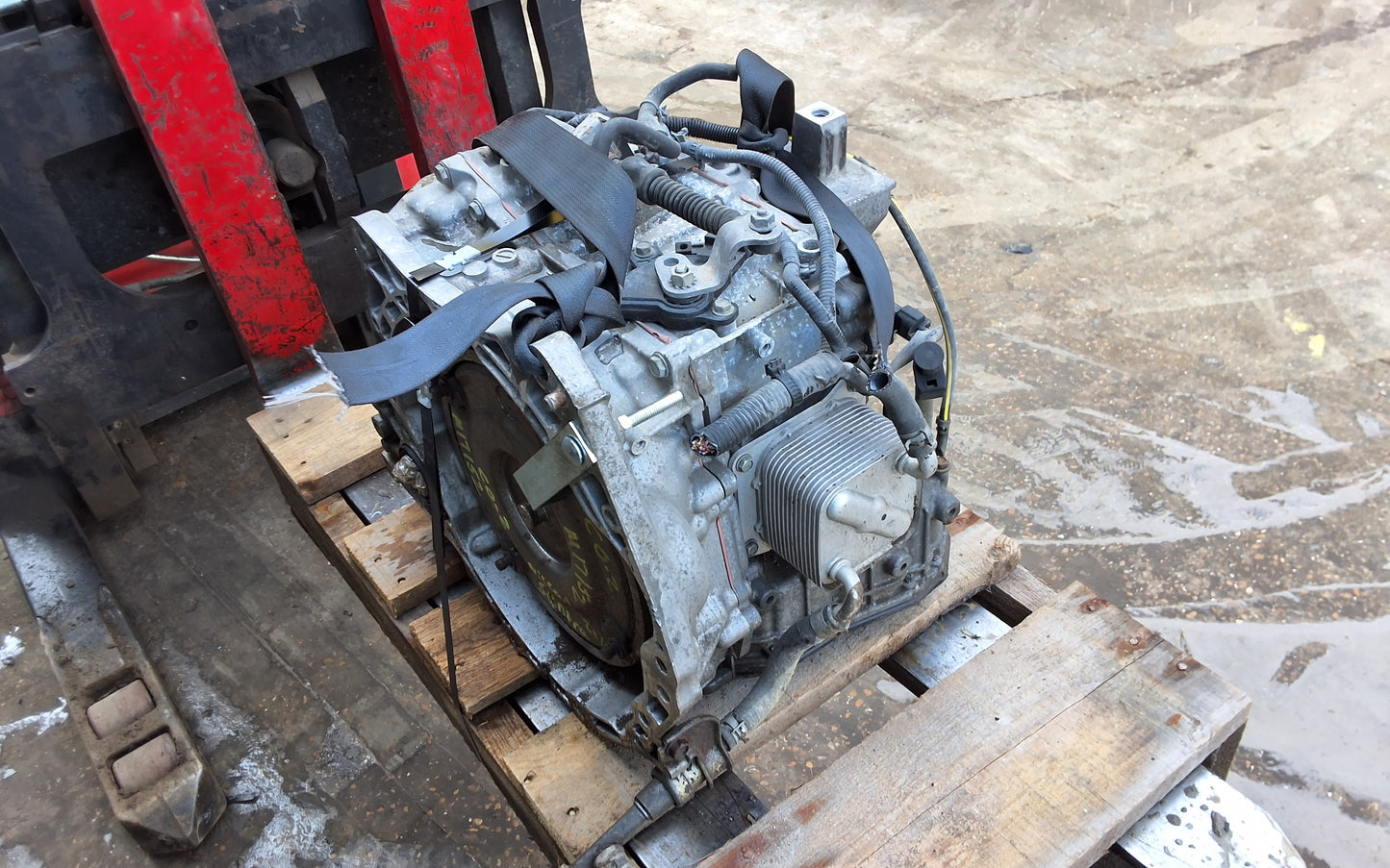 2013 - 2016 Nissan Sentra  - Transmission -#17152