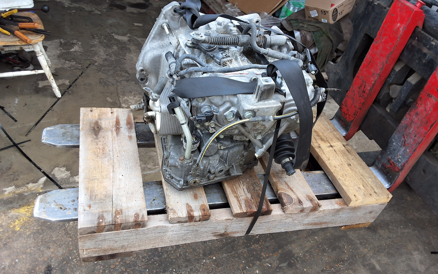 2013 - 2016 Nissan Sentra  - Transmission -#17152