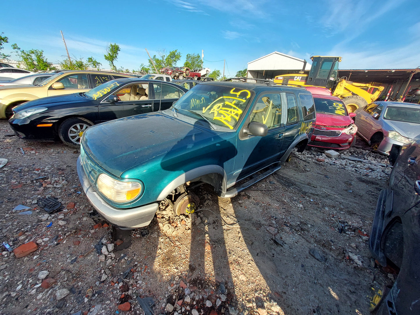1995-2002 FORD EXPLORER- PARTING OUT- MV-15- # M18825