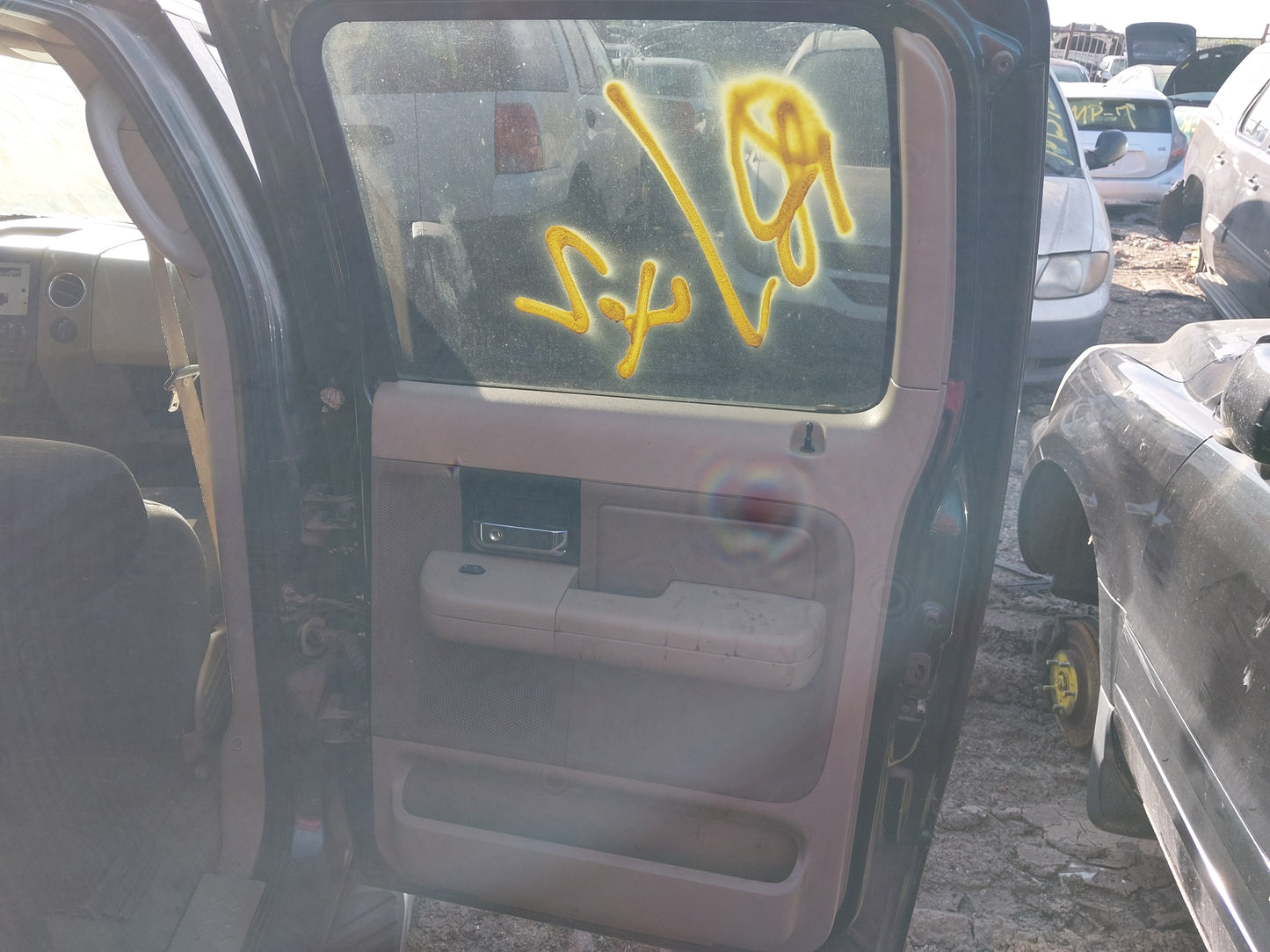 2004 - 2008 Ford F150 - Stock #: M18819 MV-9