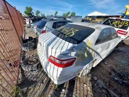 2007-2011 TOYOTA CAMRY- PARTING OUT- MV-18- # M18828