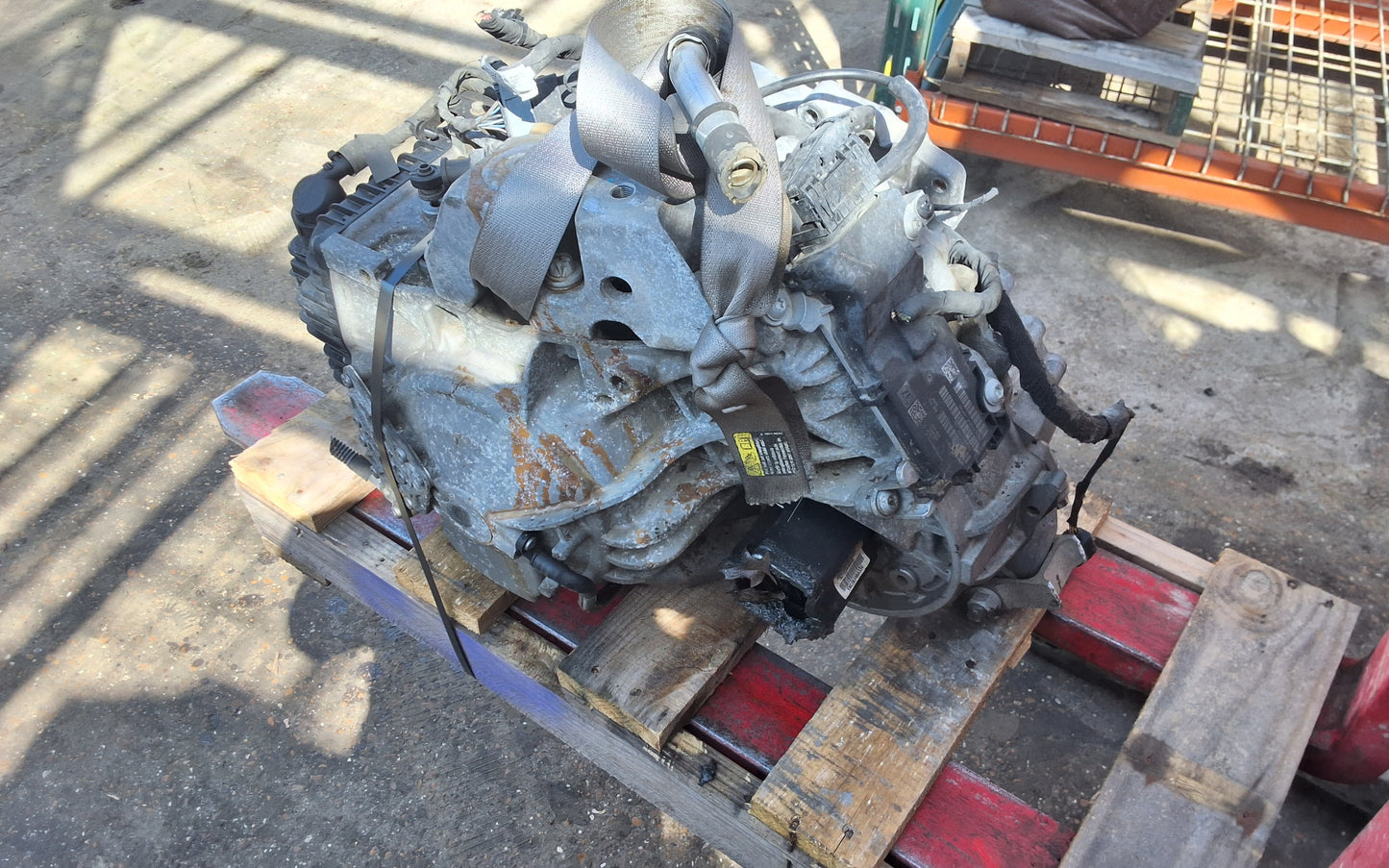 2015 Chrysler 200 - Automatic Transmission -#17153