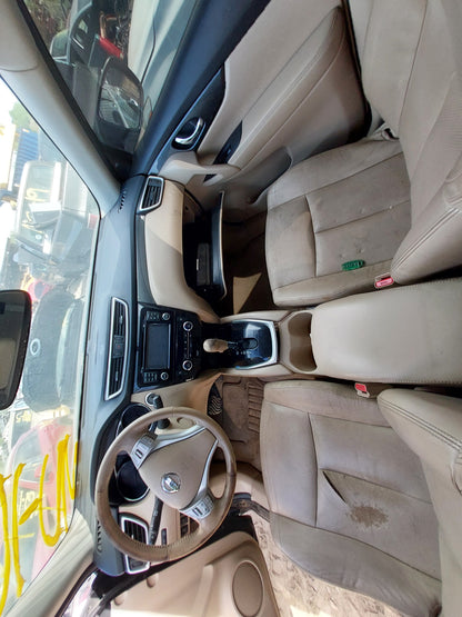 2014 NISSAN ROGUE - STOCK #M18800
