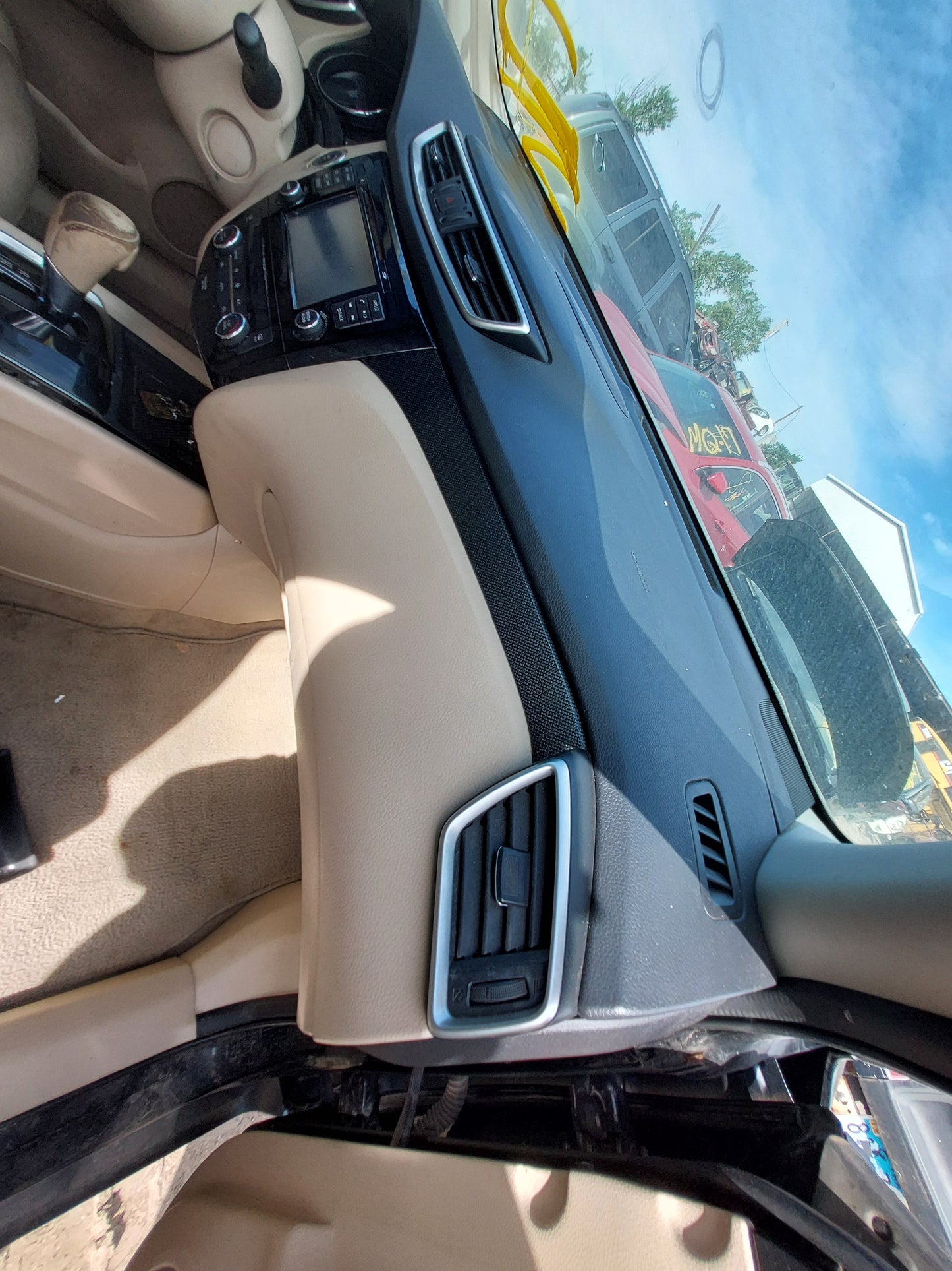 2014 NISSAN ROGUE - STOCK #M18800
