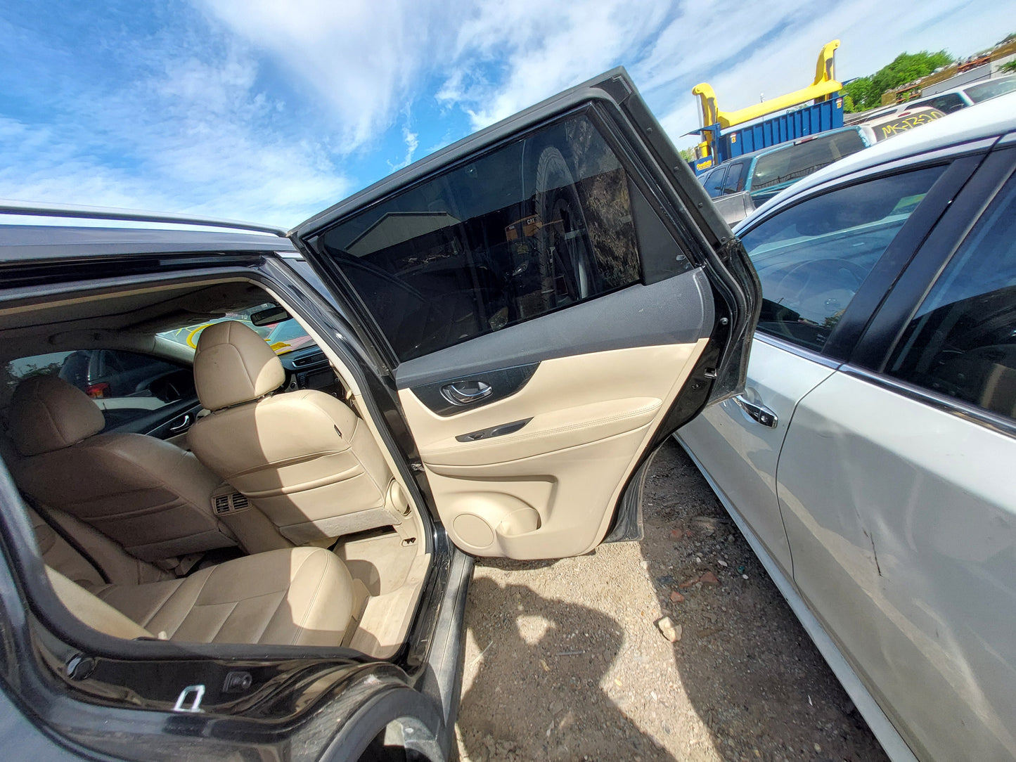 2014 NISSAN ROGUE - STOCK #M18800