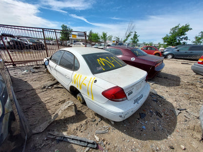2000-2007 FORD TAURUS - PARTING OUT- MV-11- #   M18821