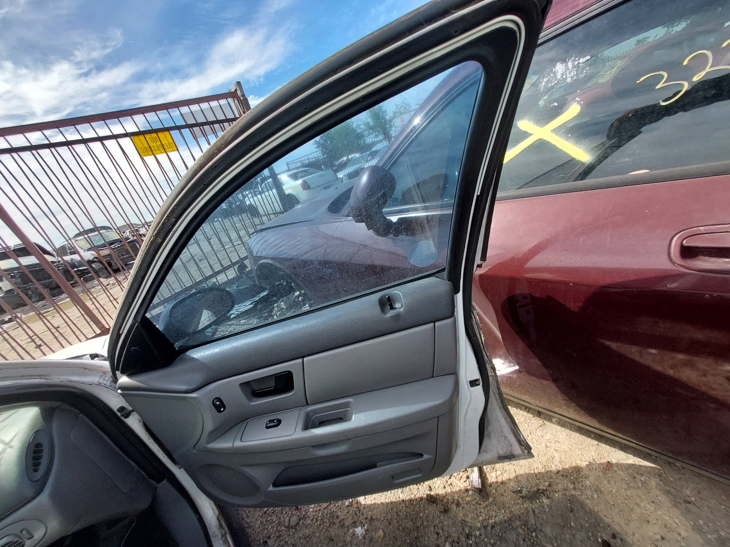 2000-2007 FORD TAURUS - PARTING OUT- MV-11- #   M18821