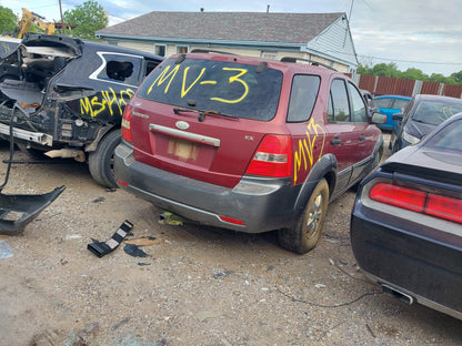 2008 Kia Sorento - Stock #: M18813 - MV-3