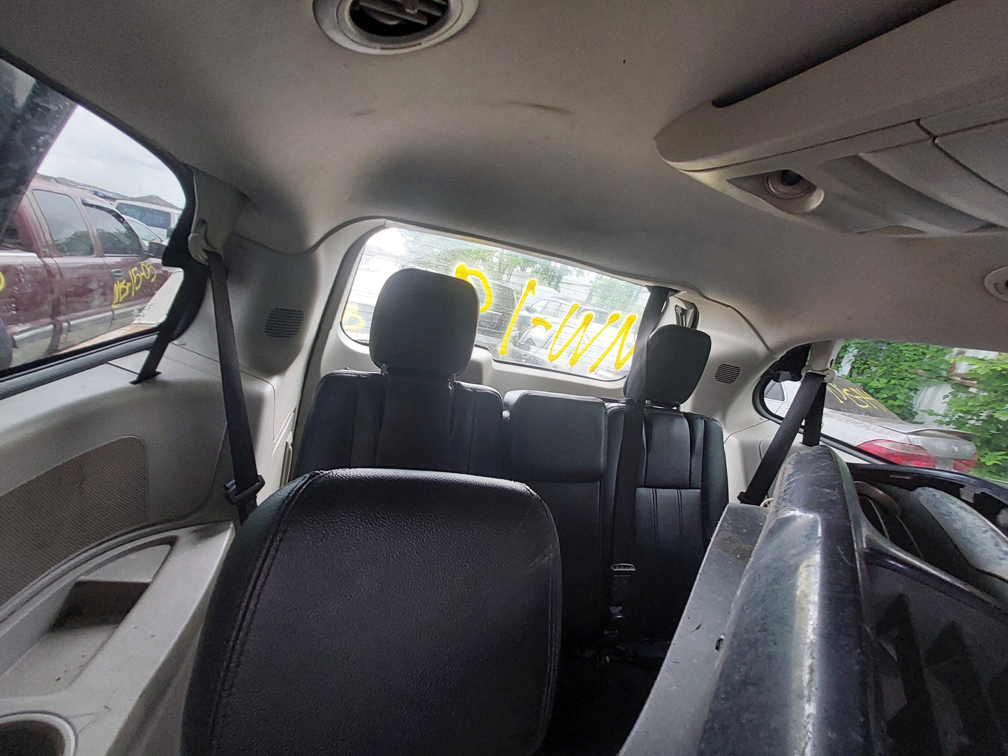 2011-2016 Chrysler Town & Country - Stock #: M18849