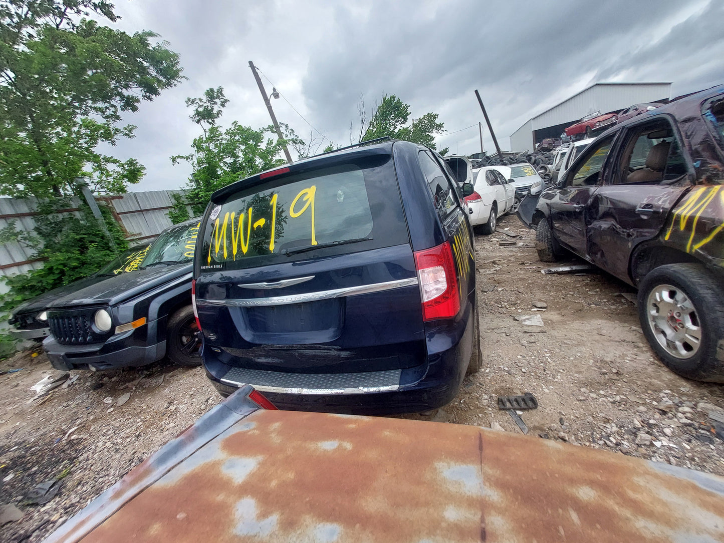 2011-2016 Chrysler Town & Country - Stock #: M18849