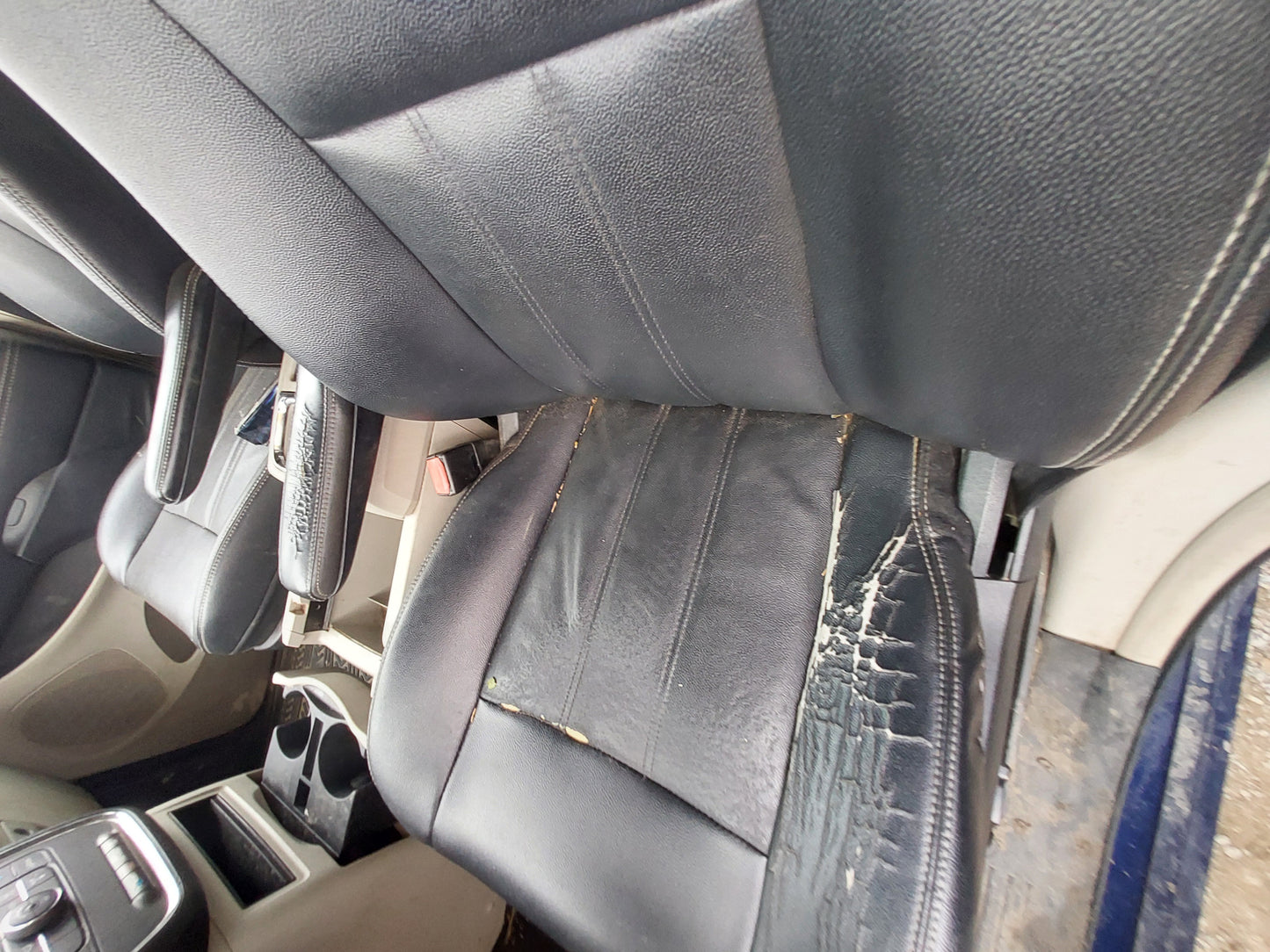 2011-2016 Chrysler Town & Country - Stock #: M18849