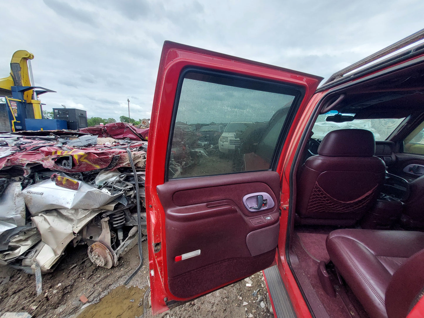 1992-1999 Chevrolet Suburban - Stock #: M18848