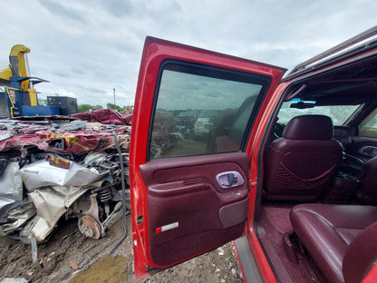 1992-1999 Chevrolet Suburban - Stock #: M18848
