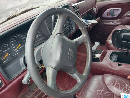 1992-1999 Chevrolet Suburban - Stock #: M18848