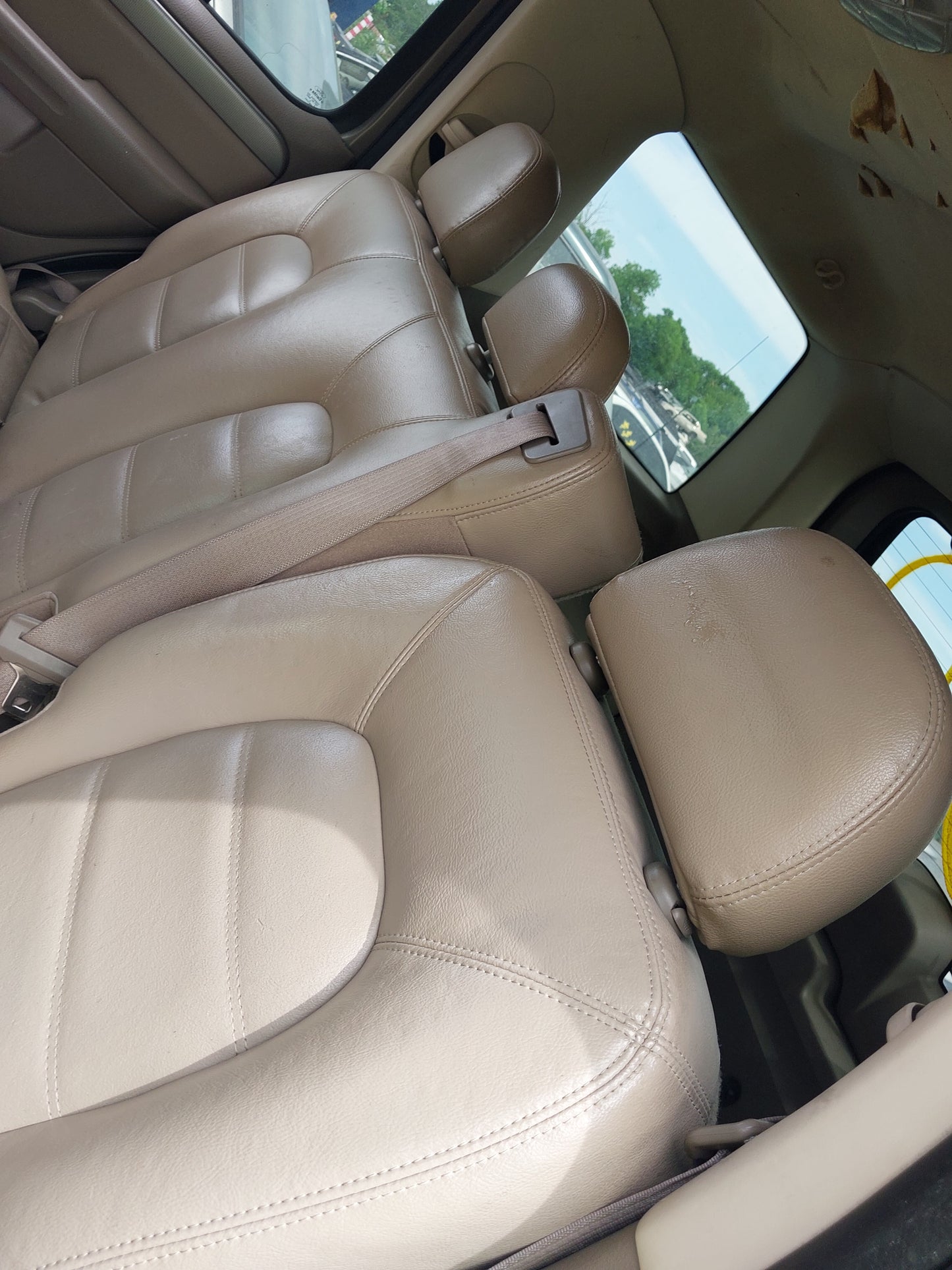 2002-2005 Ford Explorer - Stock #: M18900