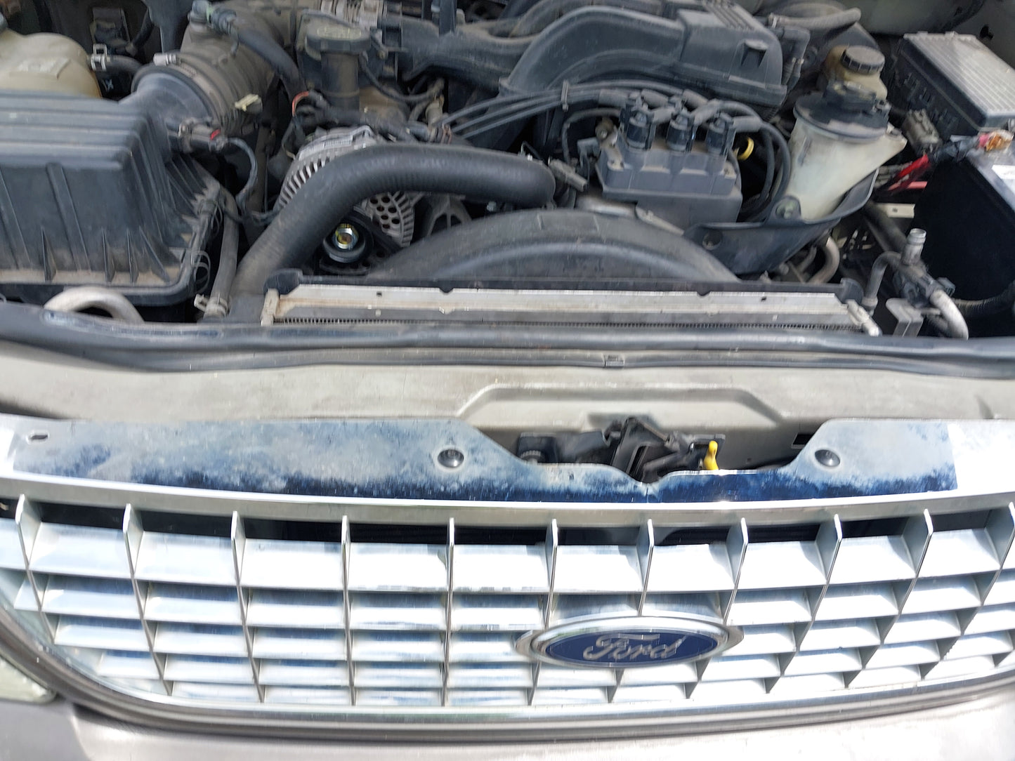 2002-2005 Ford Explorer - Stock #: M18900