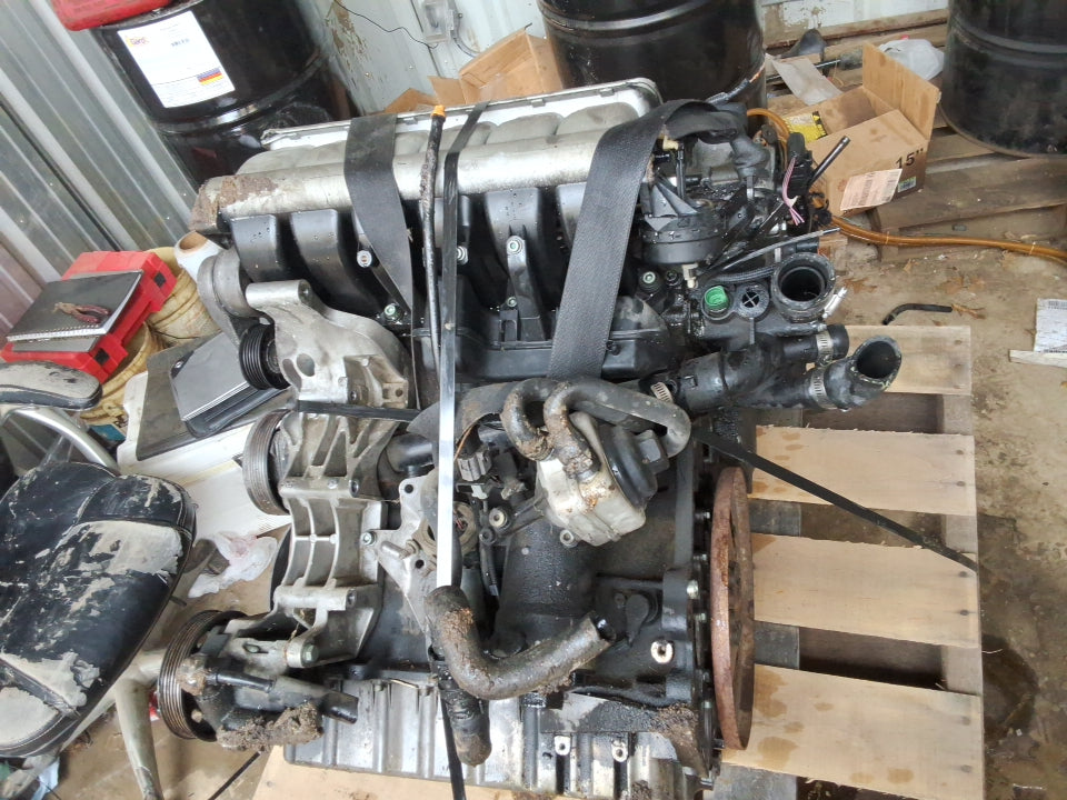 2003  - 2004 VOLKSWAGEN JETTA - 2.8 L Engine -# S0408