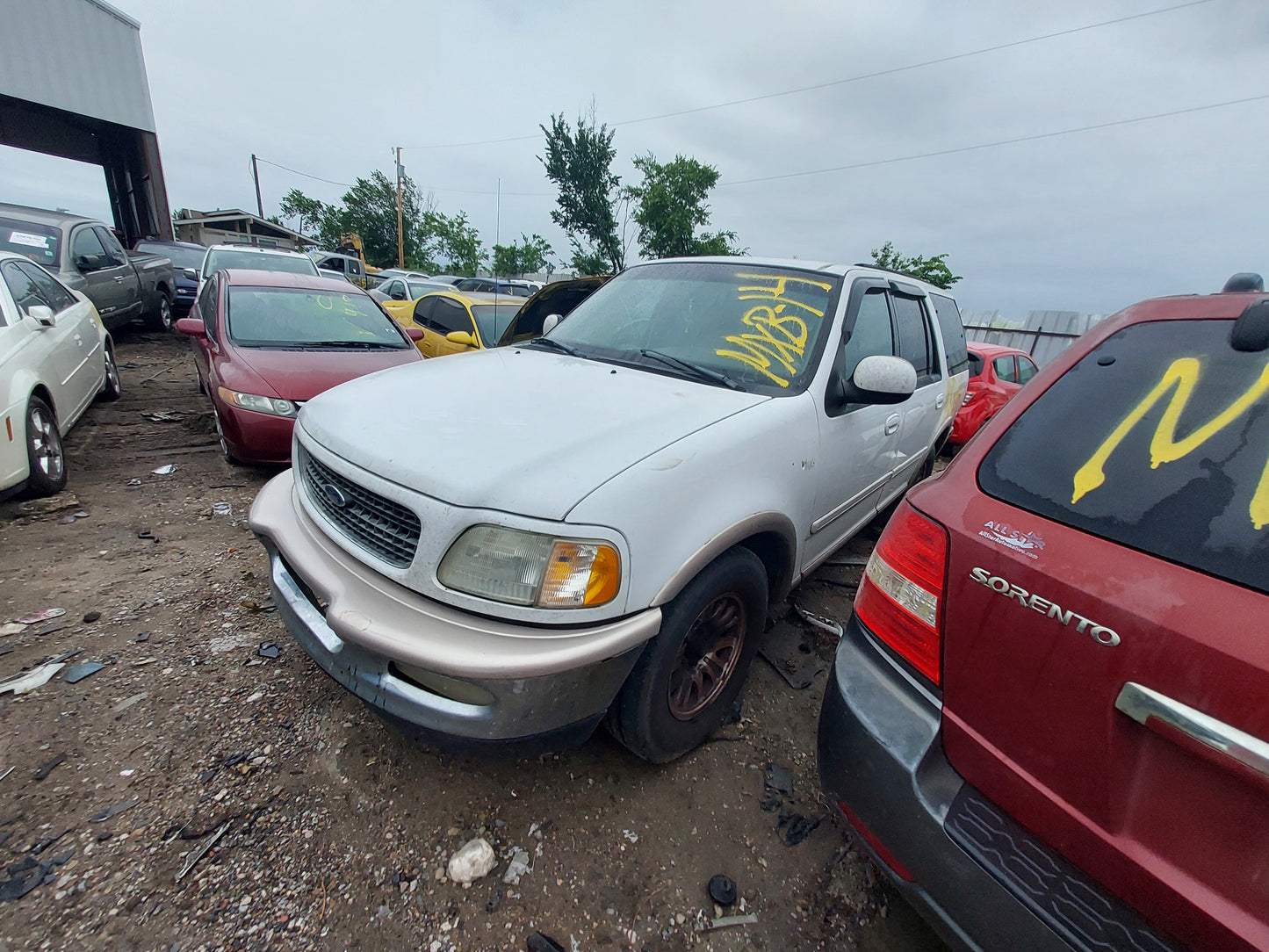 1998 Ford Expedition - Stock #: M18904 - MXB-14
