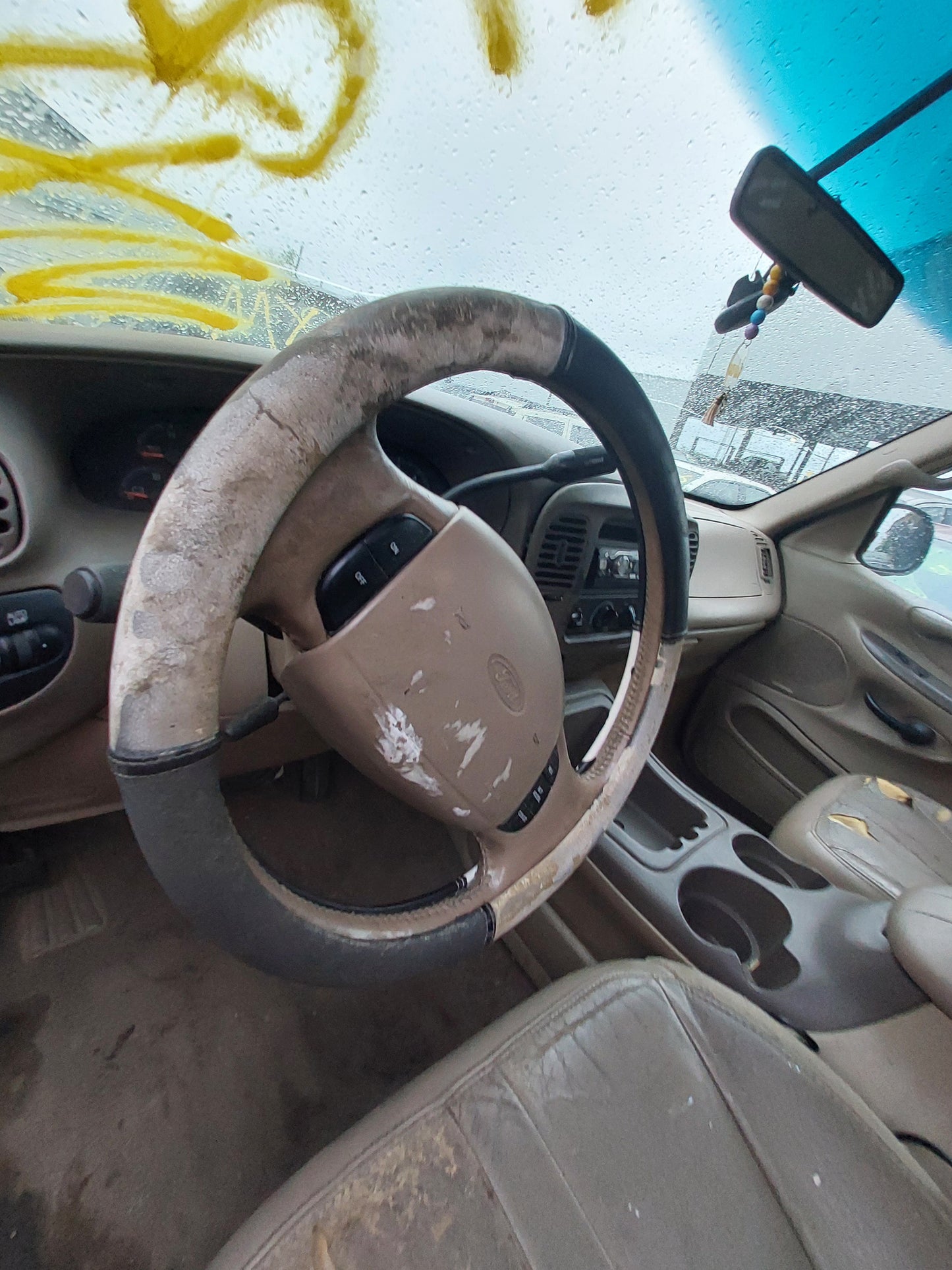 1998 Ford Expedition - Stock #: M18904 - MXB-14