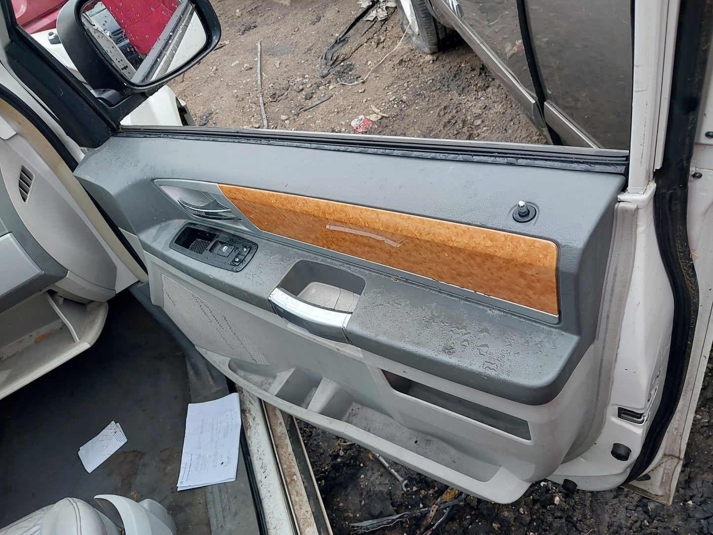 2008-2010 Chrysler Town & Country - Stock #: M18892